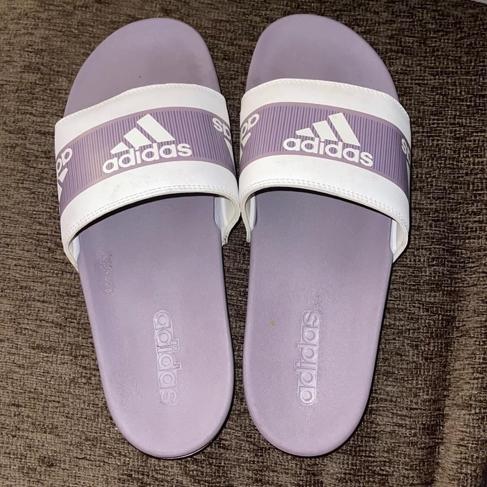 Mauve adidas slides